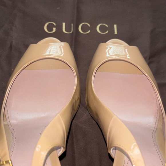 Gucci Beige Patent Leather Peep Toe Platform Slingback Pumps Size 40 US size 10 - Picture 6 of 16